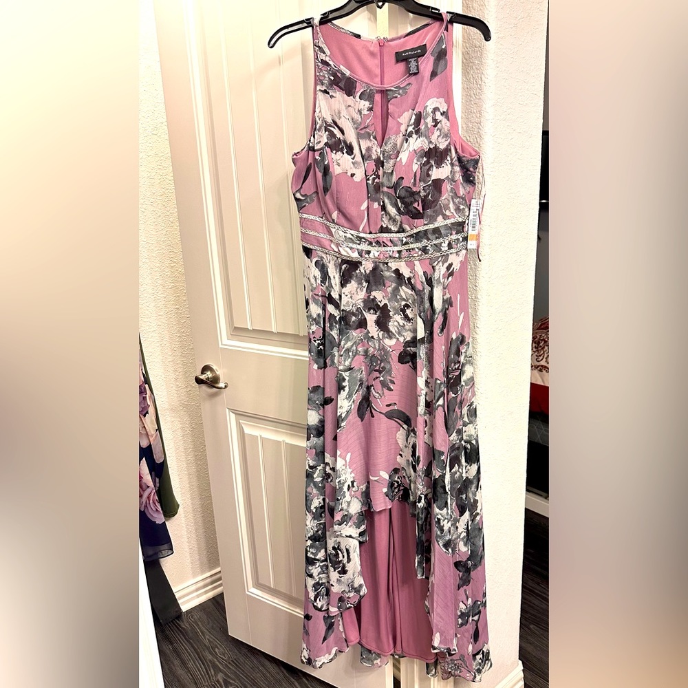R&M Richard’s, High / low formal dress NWT